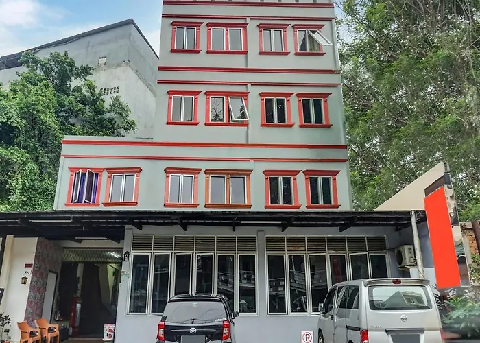 RedDoorz Near Lokasari Mangga Besar 7 Hotel Jakarta